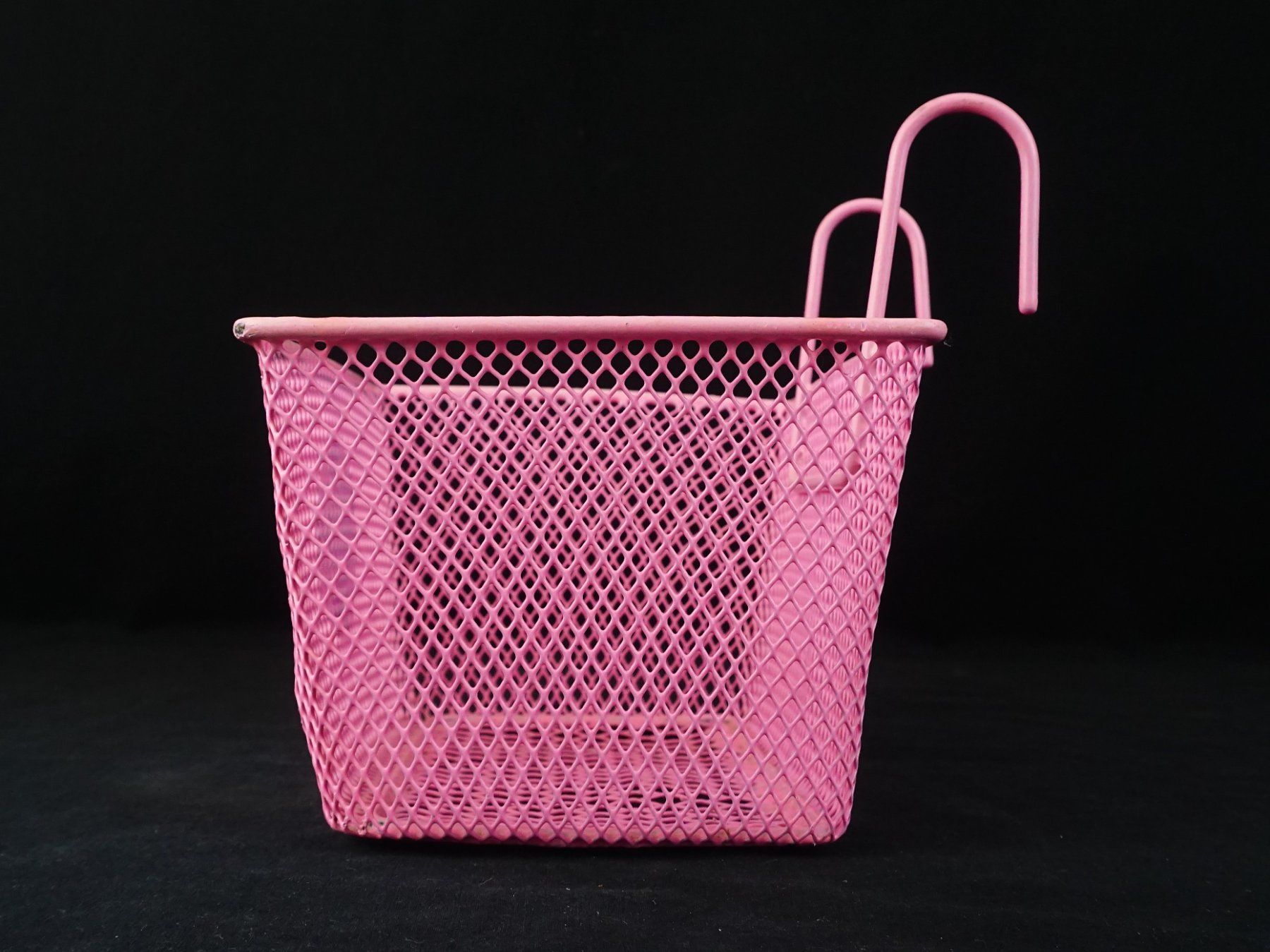 Pièces détachées: Pinker Velo Korb mit Pferdemotiv – D'occasion à Pratteln par Restwert_Pratteln 2