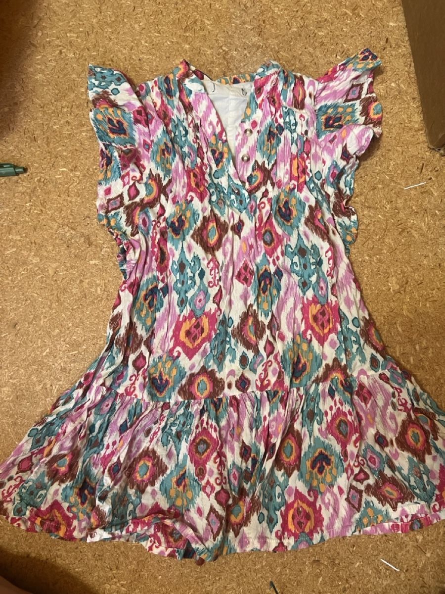 C&A Vestiti & Gonne: Mädchen Kleid bunt mit Muster gebraucht – Usato da Hilterfingen venduto da Kulturfluechter