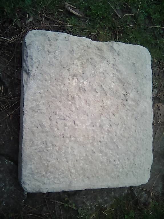 Rivestimenti per pavimenti: Dalle ancienne en pierre de taille – Usato da Courgenay venduto da Lolam 1