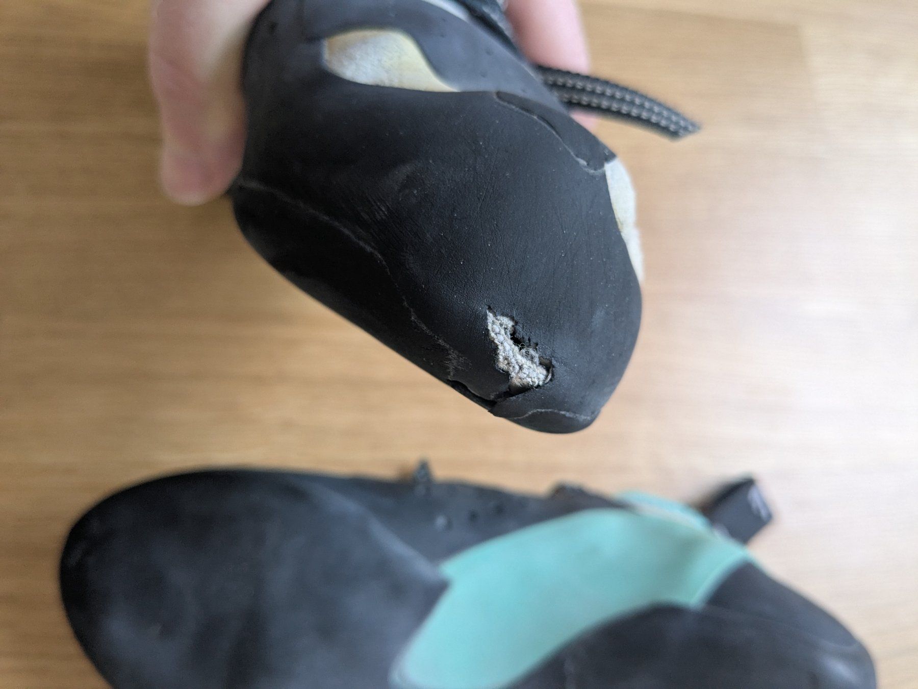 Scarpe da uomo: Chausson grimpe Tenaya taille 36 1/4 – Usato da Genève venduto da maiakovski 7