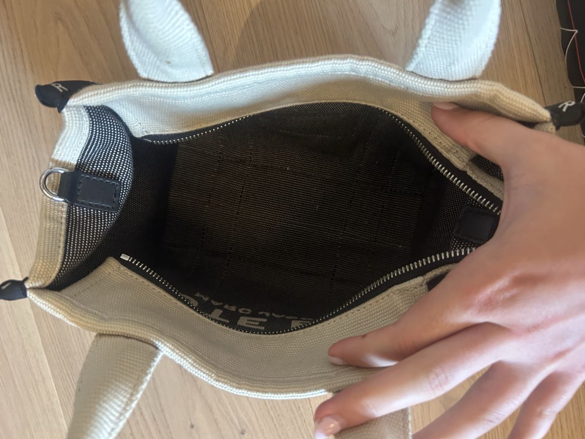 Marc Jacobs Sacs femmes: Marc Jacobs Tote Bag Beige Klein – D'occasion à Mönchaltorf par johanna_k06 3