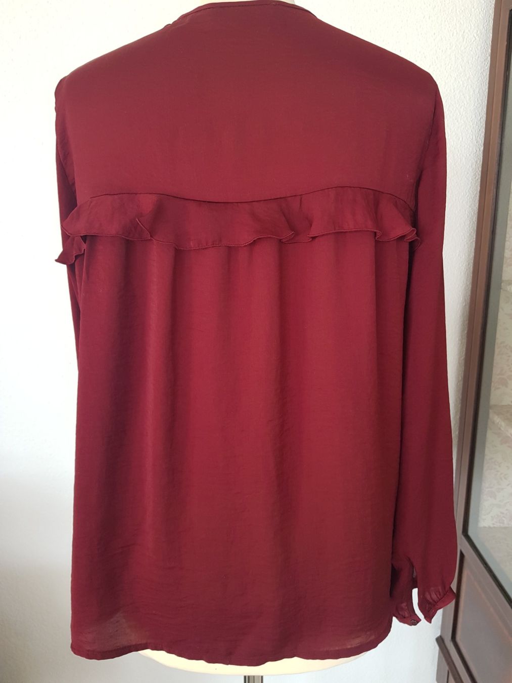 Mango Camicette: NEUWERTIGE BLUSE VON MANGO – Usato da Root venduto da LifestyleAccessoires 1