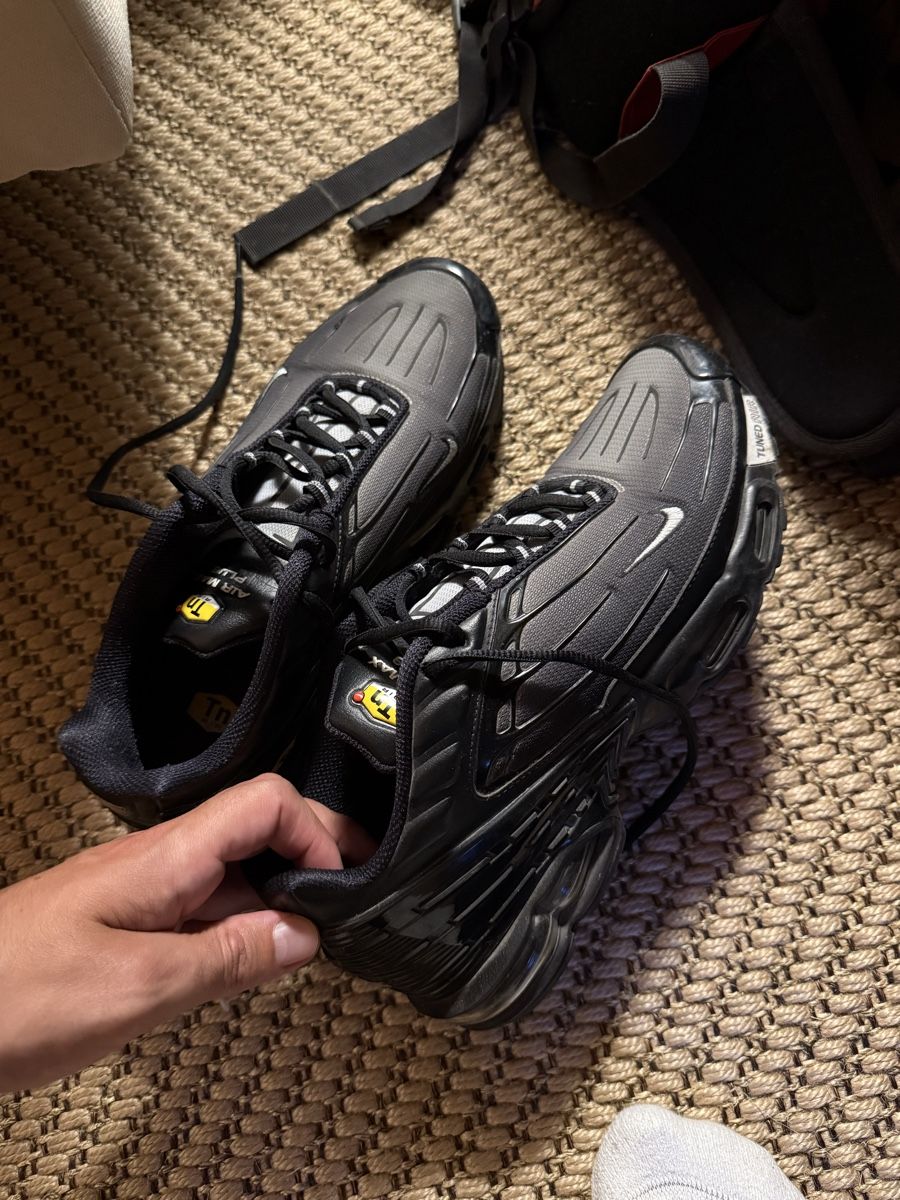 Nike Scarpe da uomo: Nike Air Max TN 44 uomo – Usato da Bellinzona venduto da gia_zx2b 1