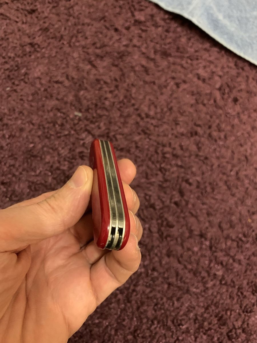 Victorinox Taschenmesser: Victorinox Offiziersmesser Rot – Gebraucht aus Lyss von nekoreh 5