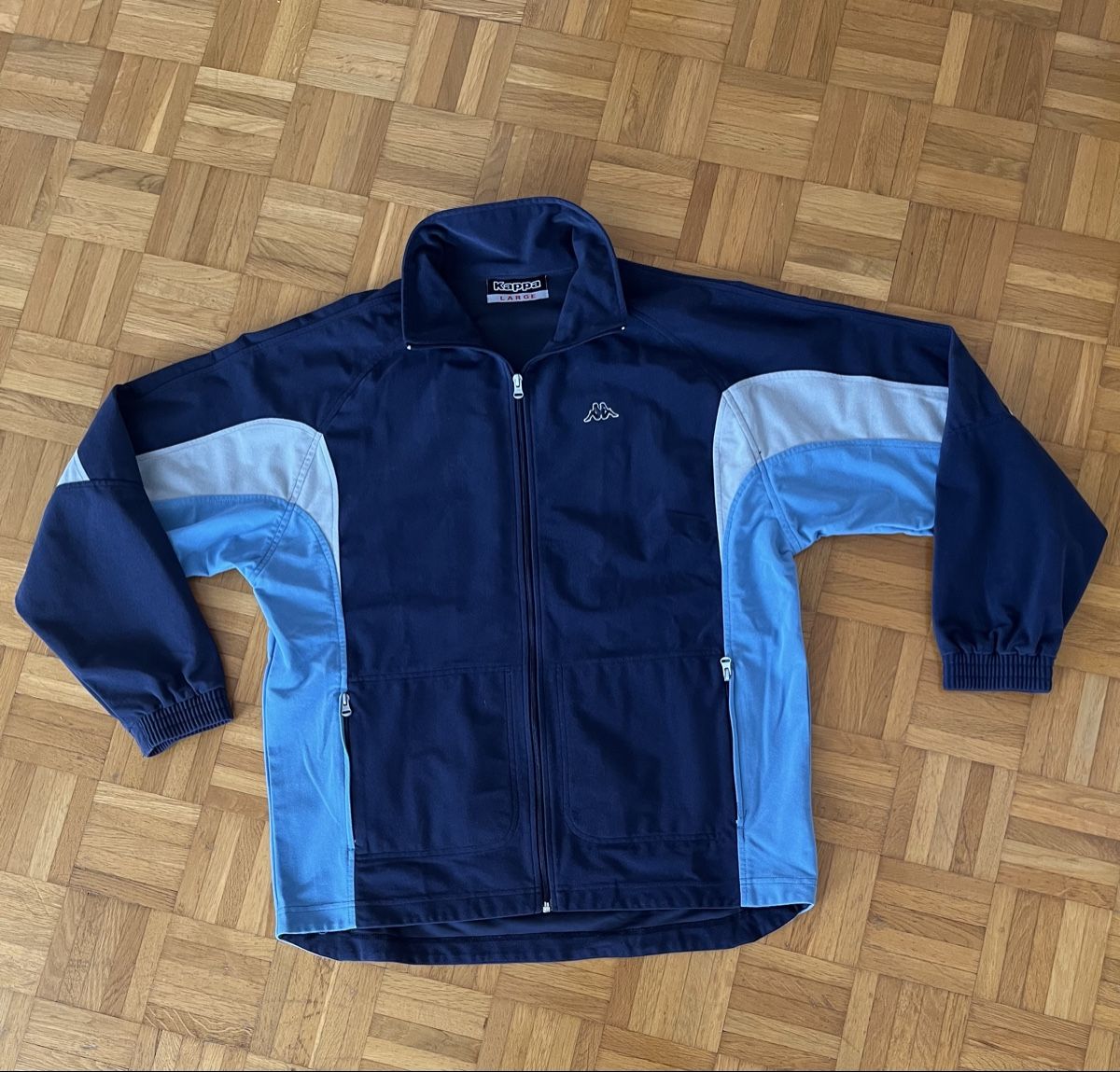 Kappa Giacche: Vintage Kappa Jacke – Usato da Zürich venduto da ize_rn9v