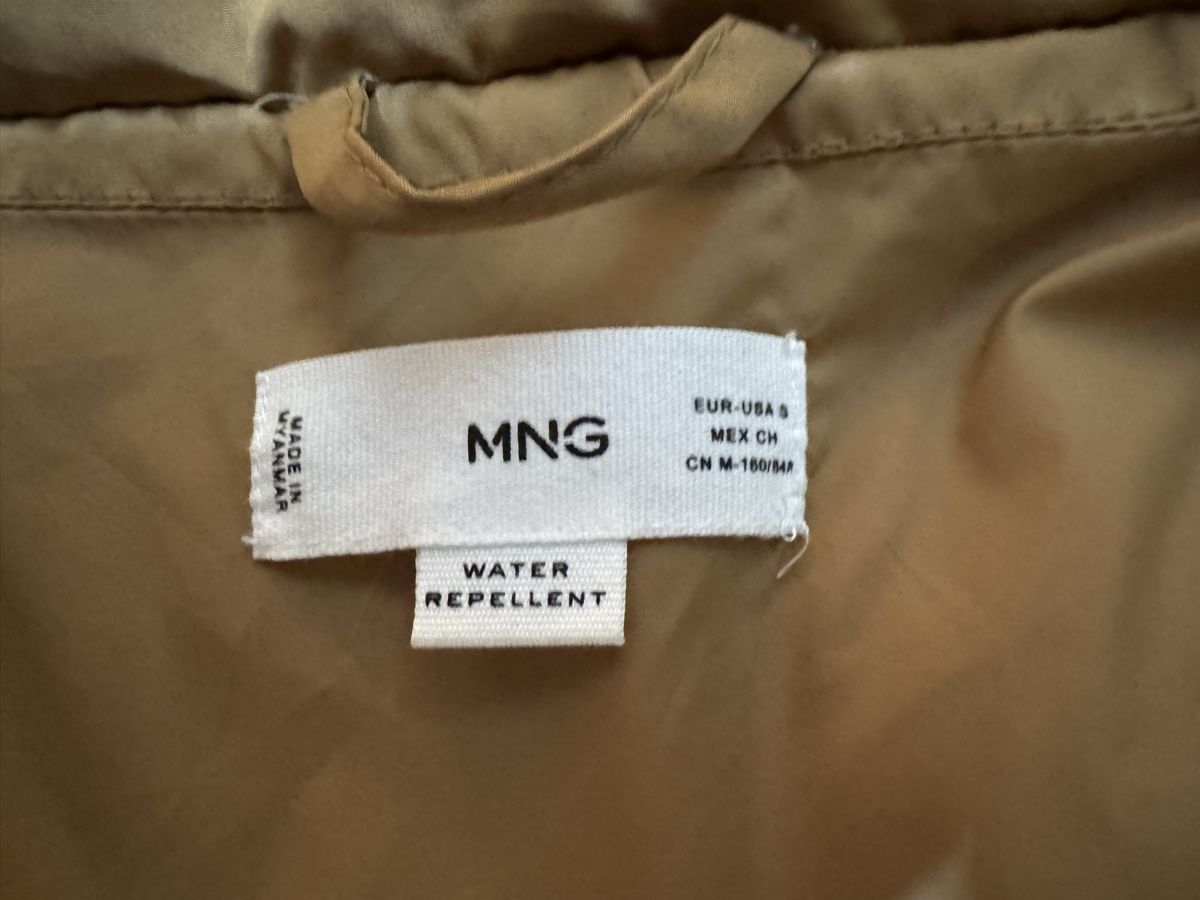 Mango Cappotti: Damen Mango Jacke – Usato da Kloten venduto da hei_x2d9 2