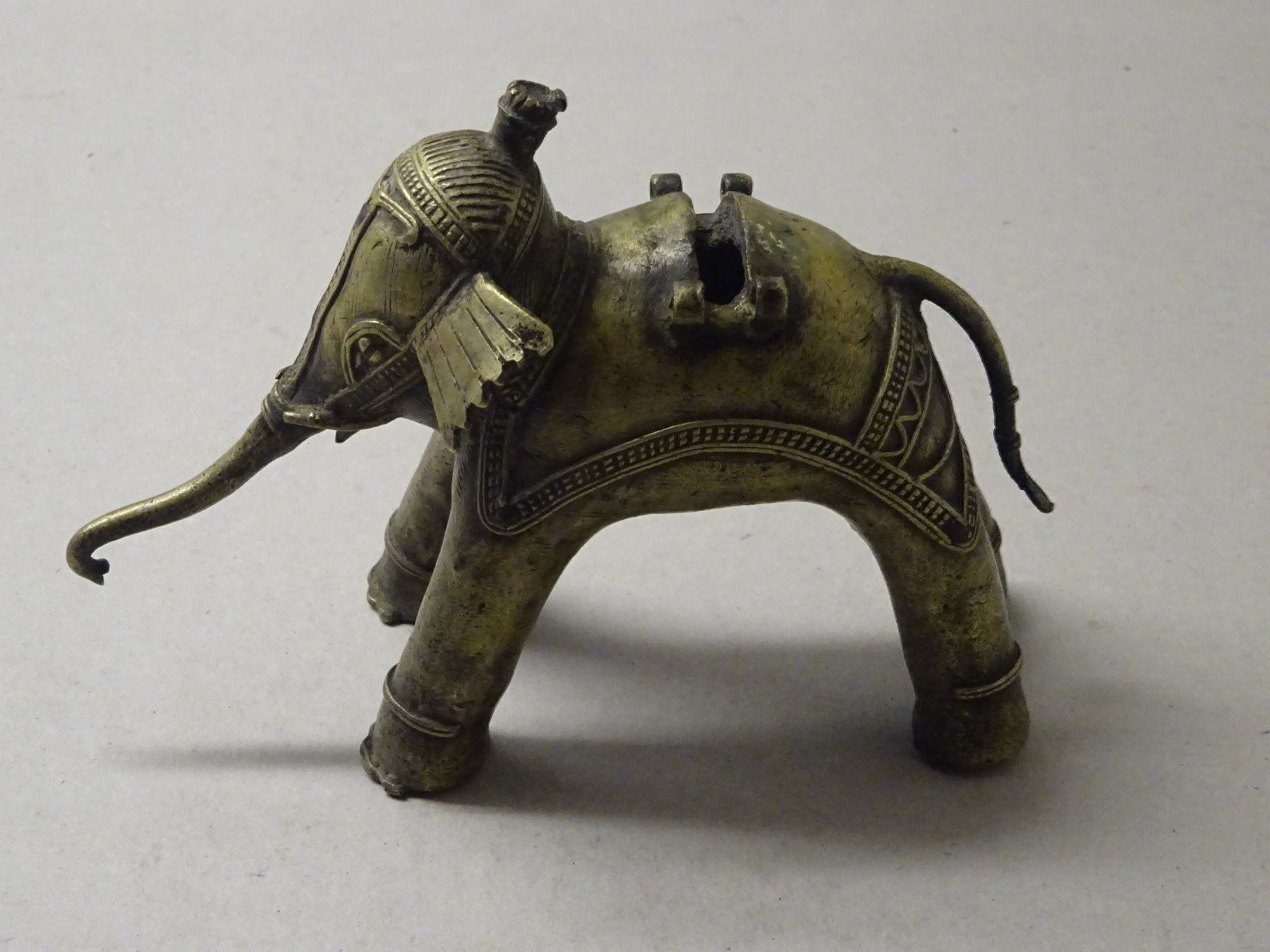 Sculture & Statue: Kleiner Elefant / Orissa Indien – Usato da Esslingen venduto da eintagammeer 2