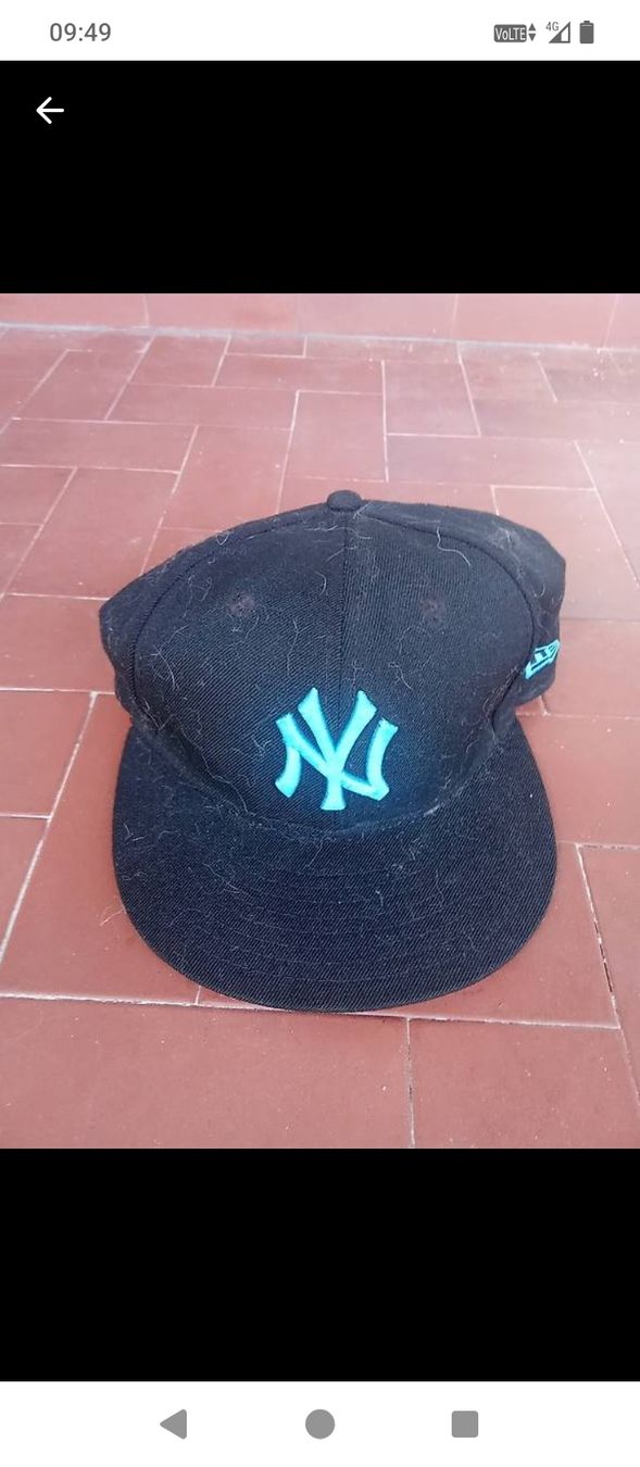 Chapeaux, bonnets & casquettes: Casquettes  – D'occasion à Torgon par vou_pnr8 1