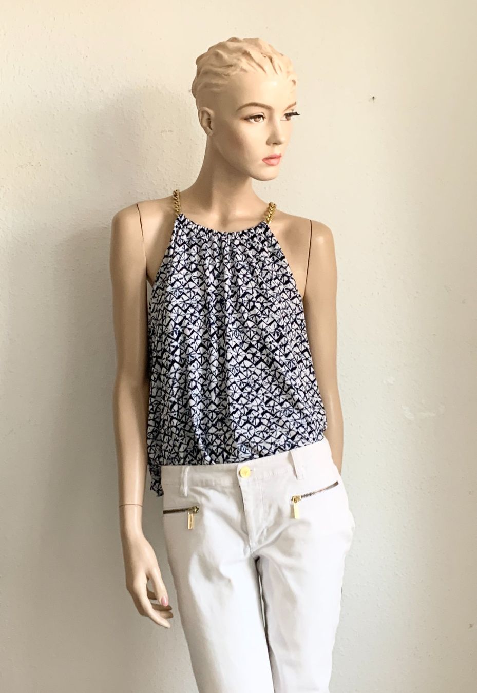 Michael Kors Jeans: MICHAEL KORS Top und Jeans Grösse 36 – Usato da Kloten venduto da Nephty