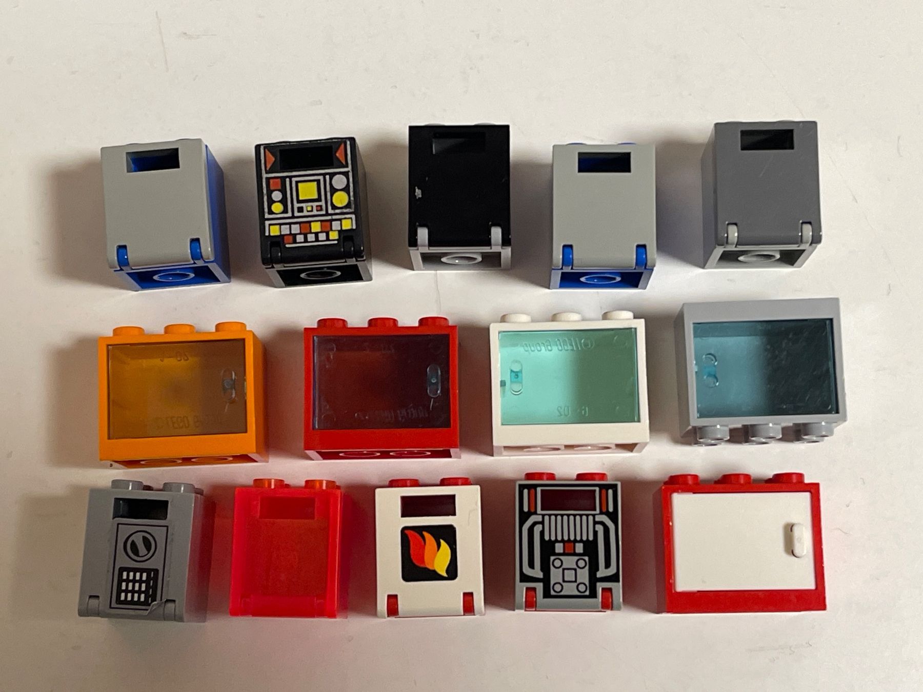 Lego Giocattoli: Lego - 14 Kisten - Schränke – Usato da Gelterkinden venduto da cobra0110