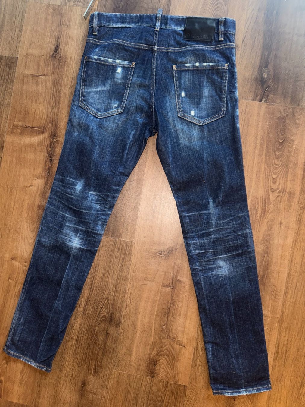 Dsquared2 Jeans: Jeans slim Dsquared2 - IT 46 – D'occasion à St-Sulpice VD par juhdu 5