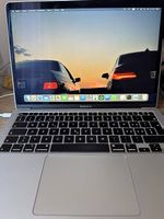 MacBook Air 13" (2020)  Retina, Intel i3, 256GB SSD