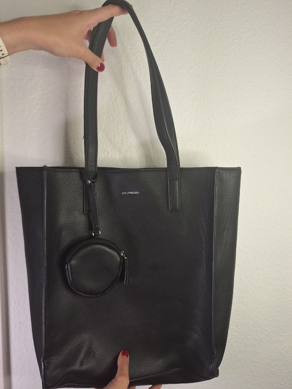 Sacs femmes: Even & Odd Tasche Schwarz – D'occasion à Wetzikon ZH par kuk_9q2n