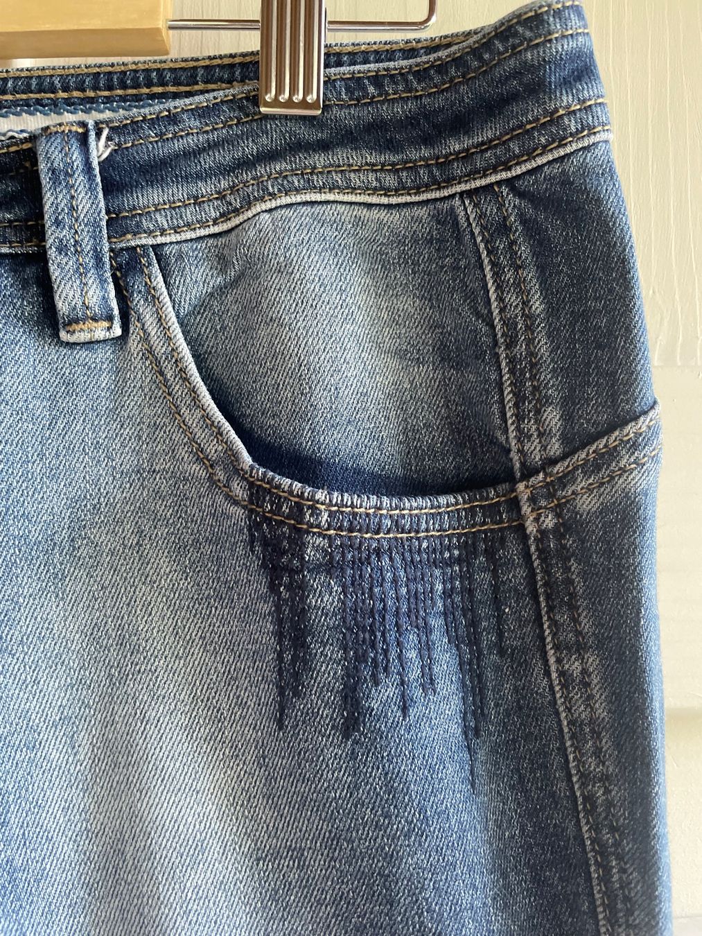Nile Jeans: Coole Jeans NILE Grösse M – Usato da Lotzwil venduto da malien74 3