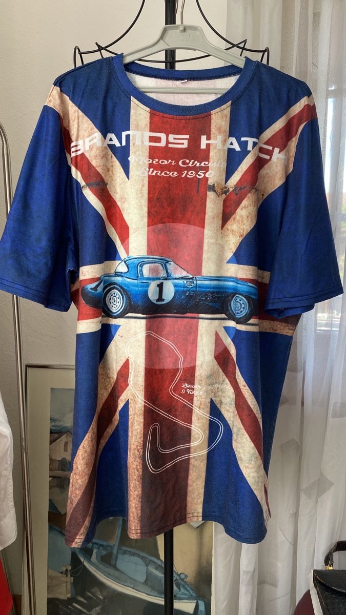 T-Shirts: Tshirt – Gebraucht aus Obfelden von tan_9lj9