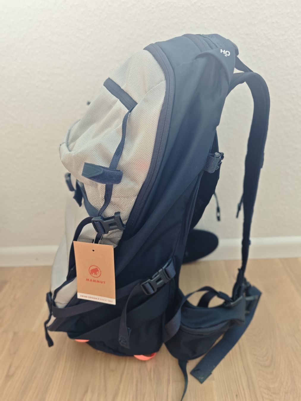 Mammut Zaini: Mammut Backpack 32L new with tags – Nuovo e nell'imballaggio originale da Rothenfluh venduto da Carly_Q 2
