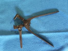 Antike Kugelgiesszange / ancien moule à balle ronde 18–19 mm