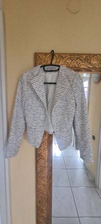 Kurz-Blazer H&M