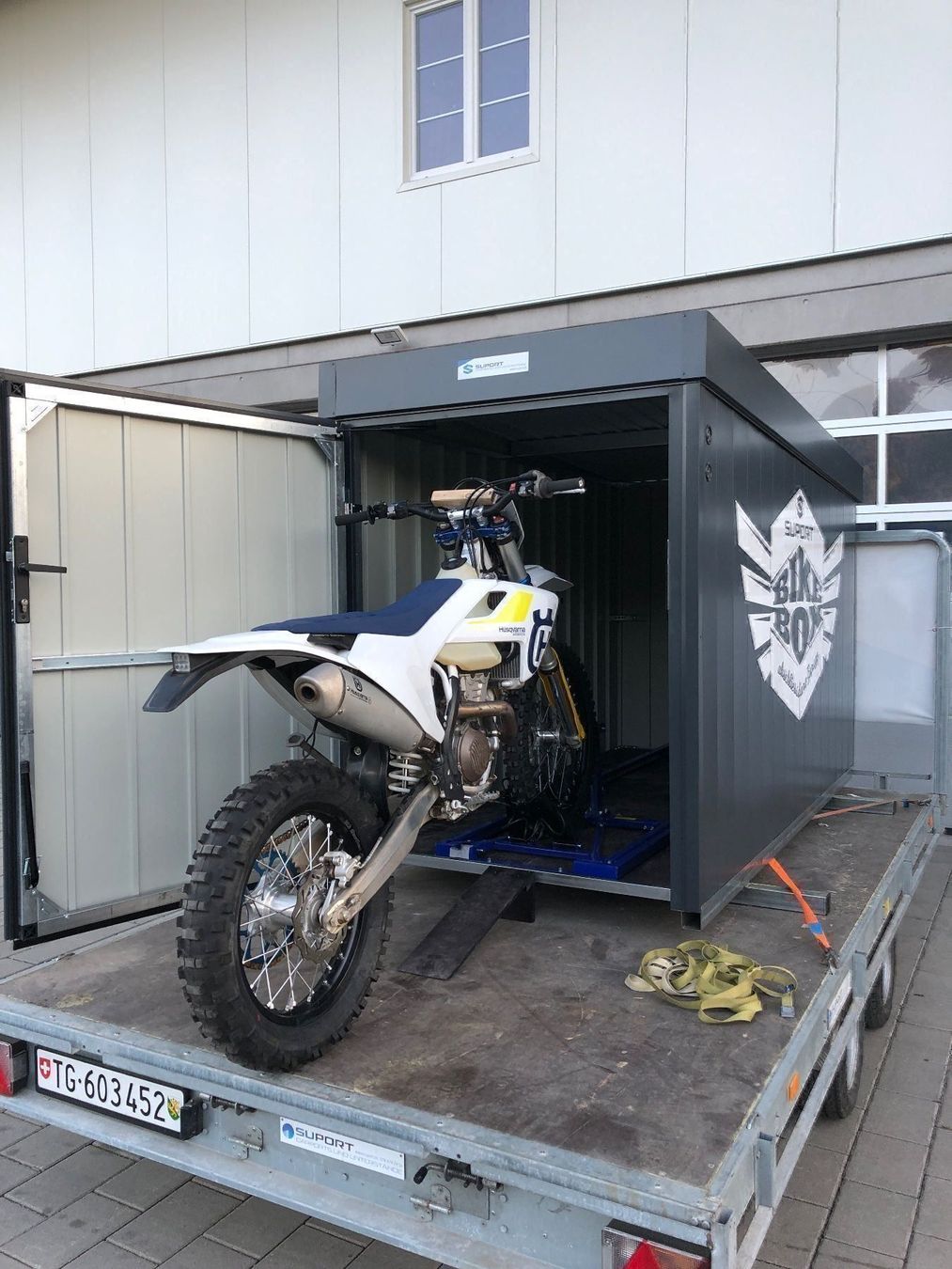 Rifugi: Suport Motorrad Garage Bike Box – Nuovo e nell'imballaggio originale da Bichelsee venduto da 123Tremp321 1