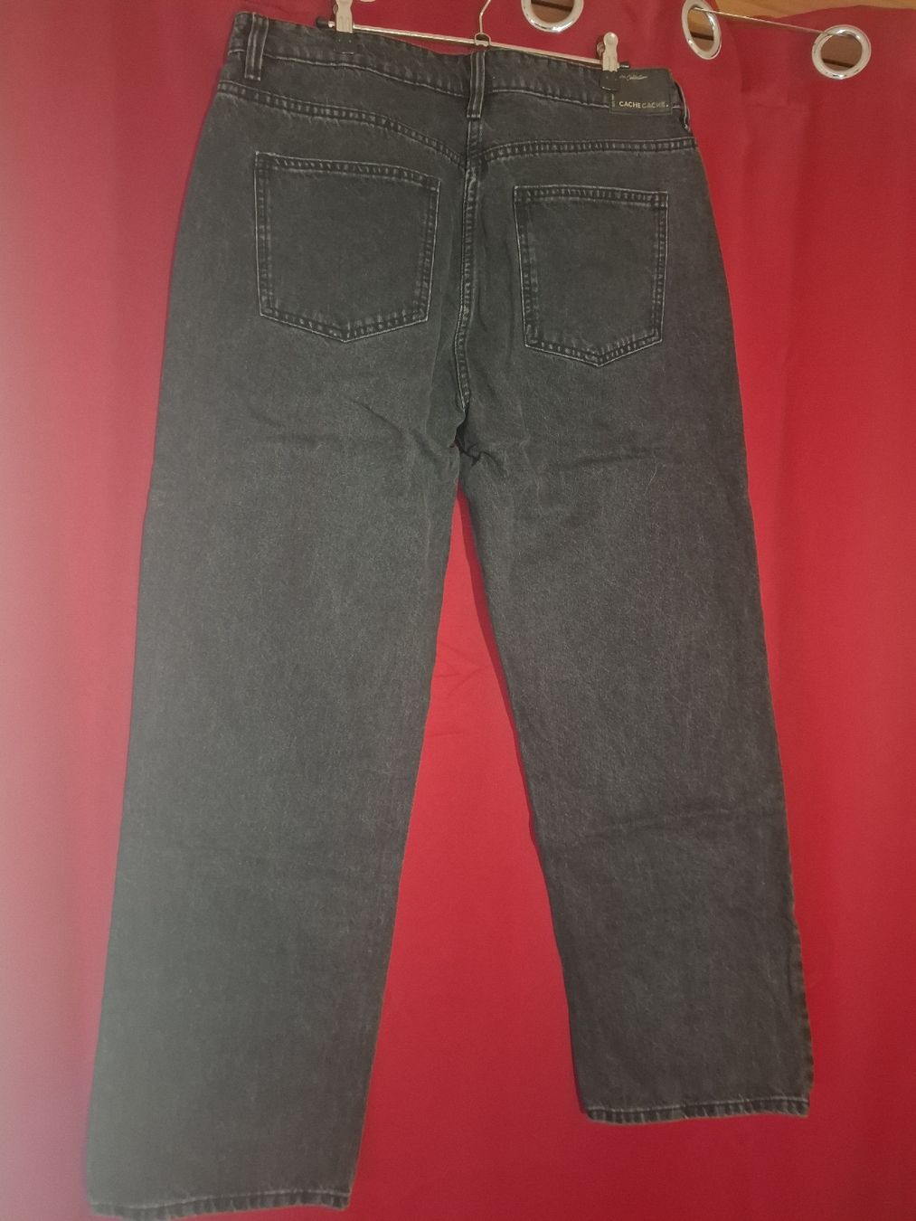 Jeans: Jean noir "Cache Cache" taille 44 – Nuovo (secondo la descrizione) da Riddes venduto da mim_qs5p 1