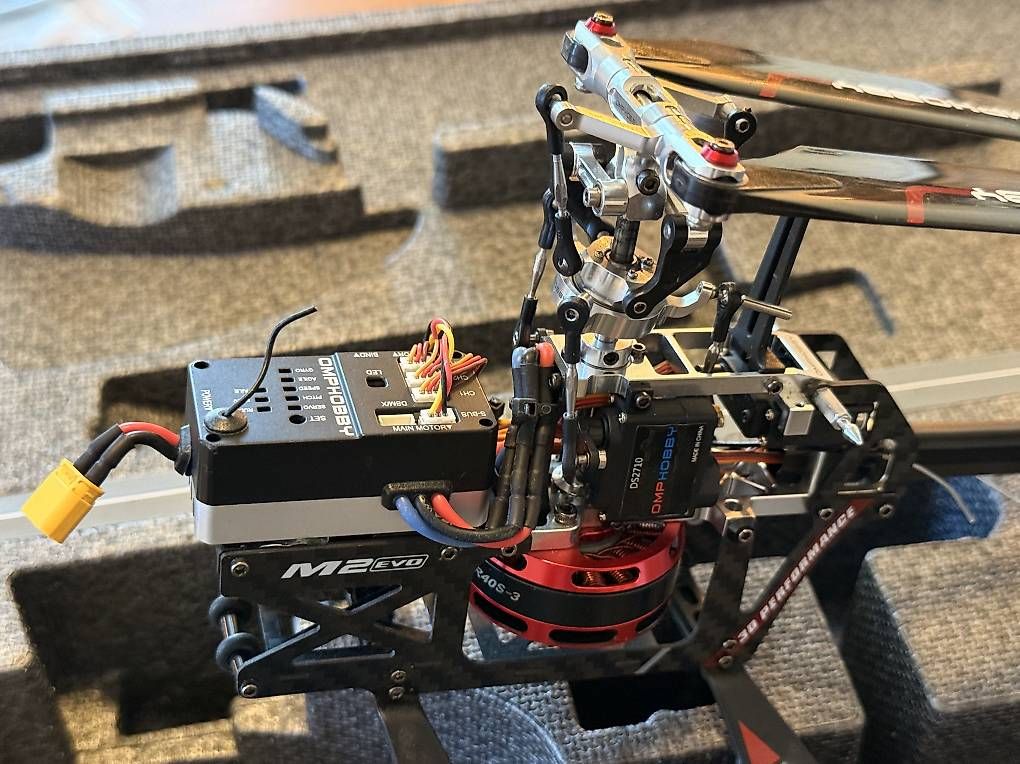 Modellismo RC: OMP Hobby M2 Modellhubschrauber/ RC Heli – Usato da Gümligen venduto da kammmolch 2
