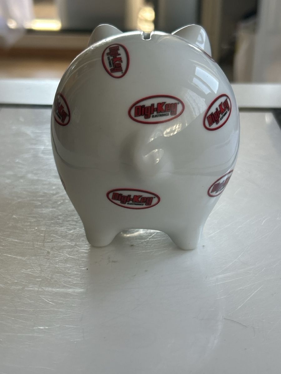 Tirelires: Sparschwein Digi-Key Electronics Keramik(I12) – D'occasion à Aarau par bro_9zsg 1