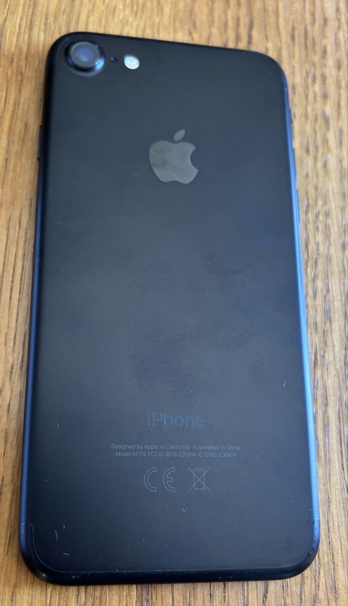 Apple Telefoni cellulari / Smartphones: Apple iPhone 7 noir 32 Go – Usato da St-Sulpice VD venduto da Rerardd 1