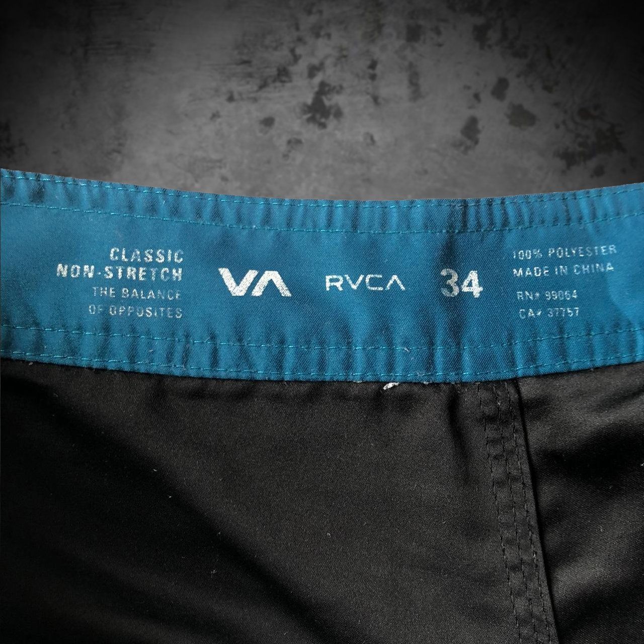 Costumi da bagno: Swimshort RVCA Black Men 34 – Usato da Genève venduto da ang_7j7j 3