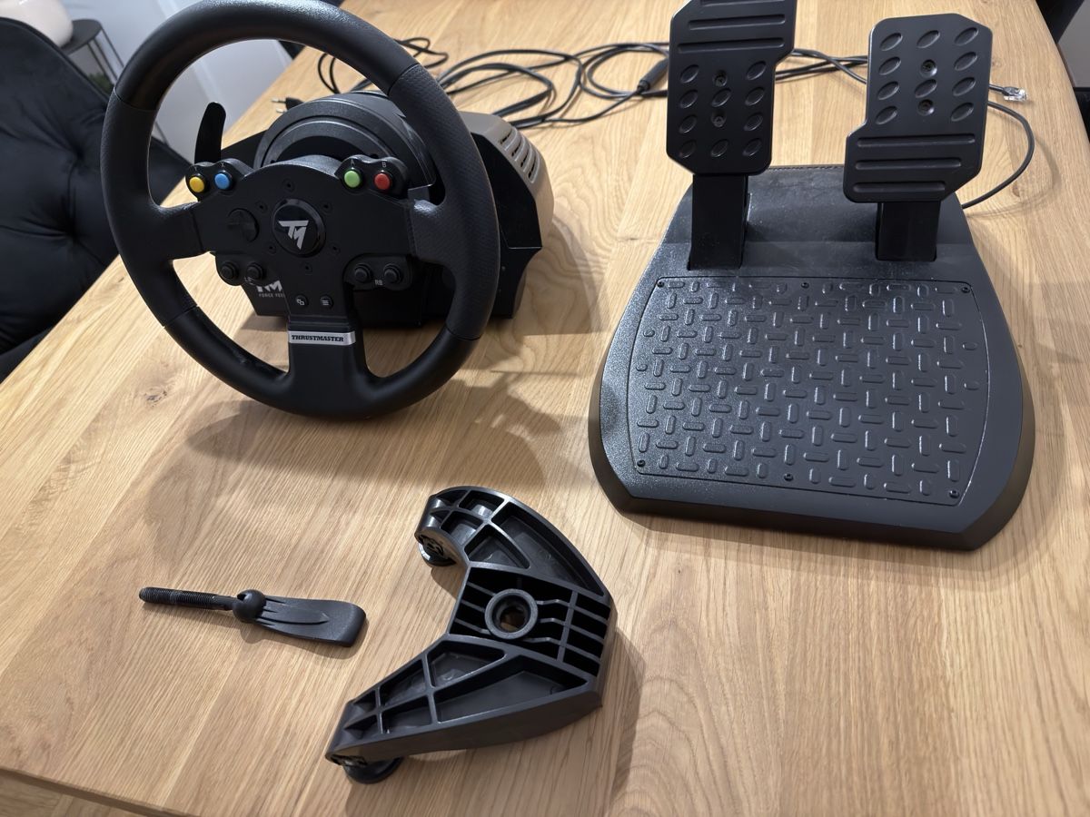 Thrustmaster Controller: Thrustmaster TMX Wheel Force Feedback  – Nuovo (secondo la descrizione) da Ermensee venduto da Joao_ 2