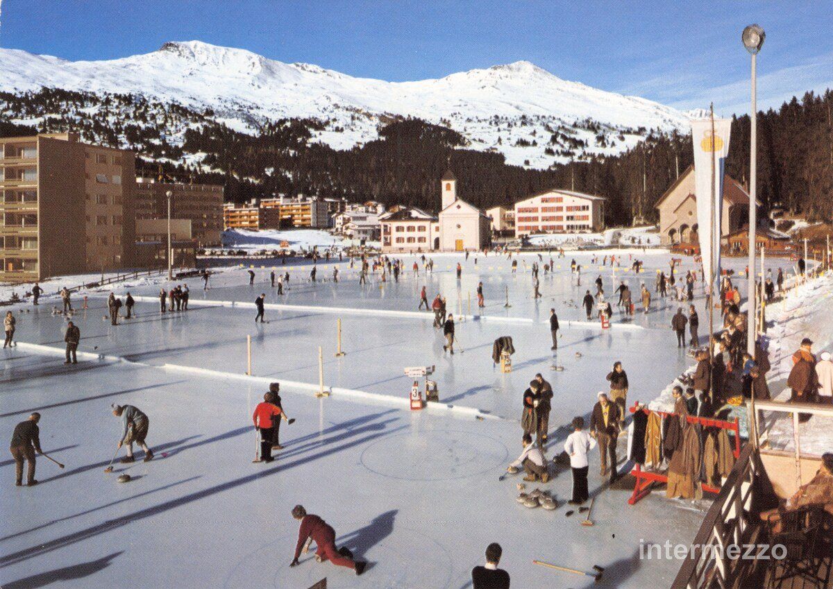 Cartoline postali: Lenzerheide GR // Eisbahn Eisfeld Piz Danis Stätzerhorn – Usato da Basel venduto da intermezzo12