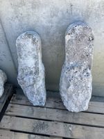 Alte Marksteine ,Fundamente ,Türbogen mit Jahreszahl 