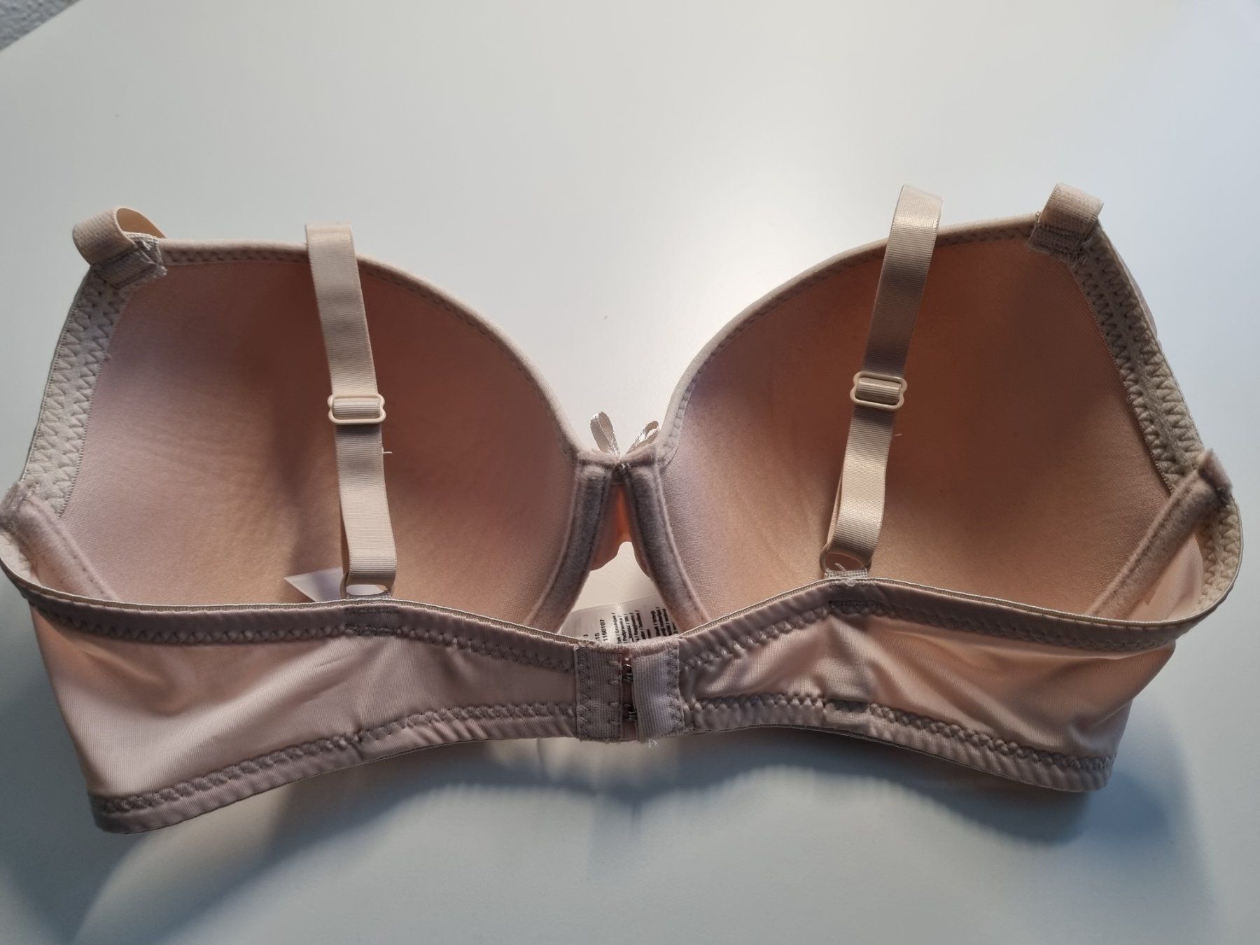 Altra biancheria intima: BH D 75 / haut nie getragen – Nuovo e nell'imballaggio originale da Zofingen venduto da Felpa 1