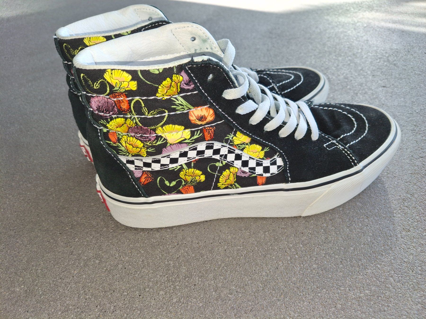 Vans Scarpe da donna: Vans Sk8-Hi Sneaker 39 – Usato da Widnau venduto da Ms_Lefthand