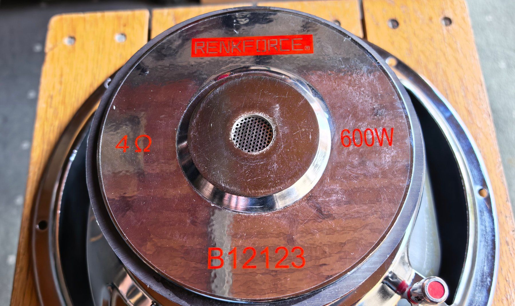 Haut-parleurs: 4 Lautsprecher / Subwoofer – D'occasion à huenenberg par Suizofelize 6