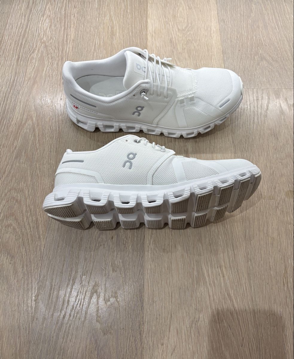 On Chaussures hommes: On Cloud 6 Herren 41 Neu – Neuf (Voir description) à Wettingen par The_ben 1