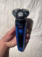 Philips Series 5000 Shaver Blue/Black Used