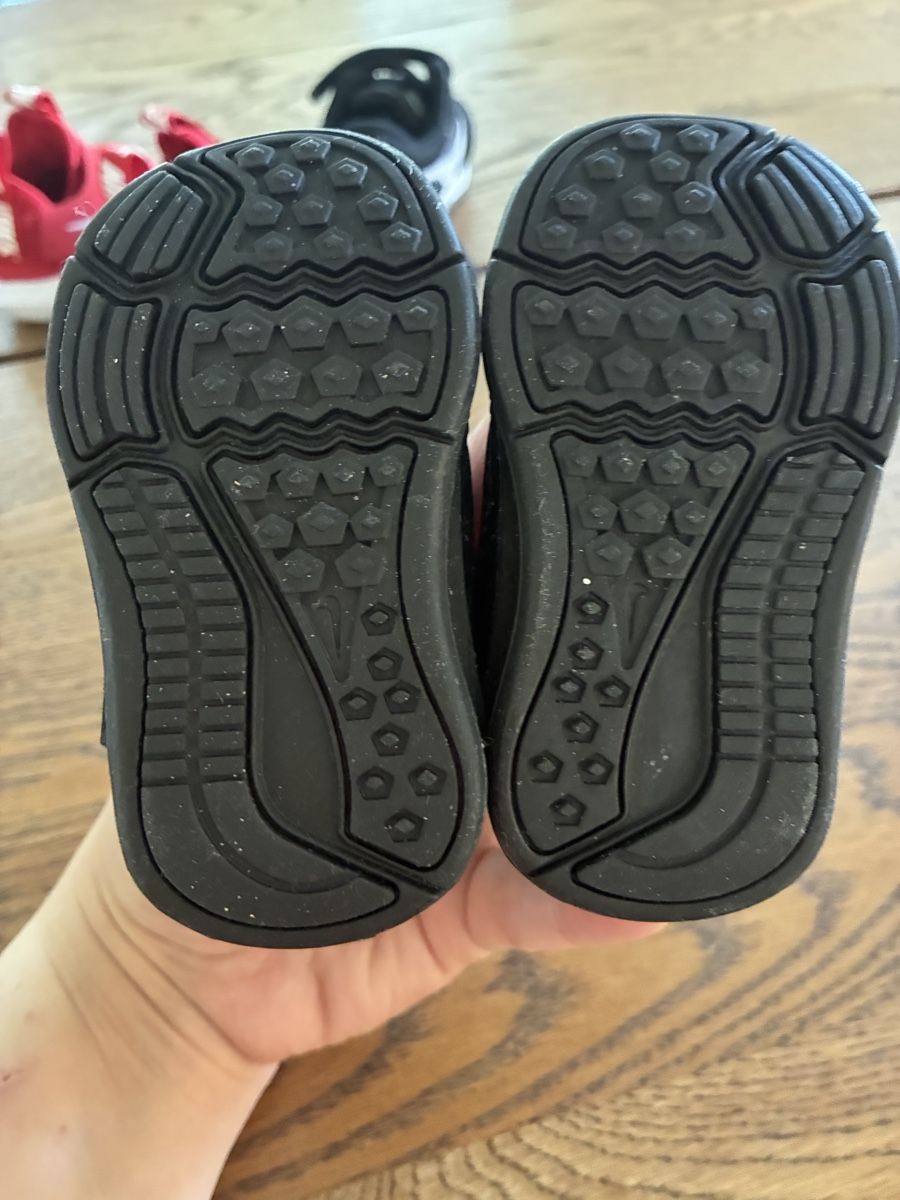 Nike Scarpe per ragazzi: Nike Baby Schuhe Grösse 17 – Nuovo (secondo la descrizione) da Saland venduto da Francyherrera 3