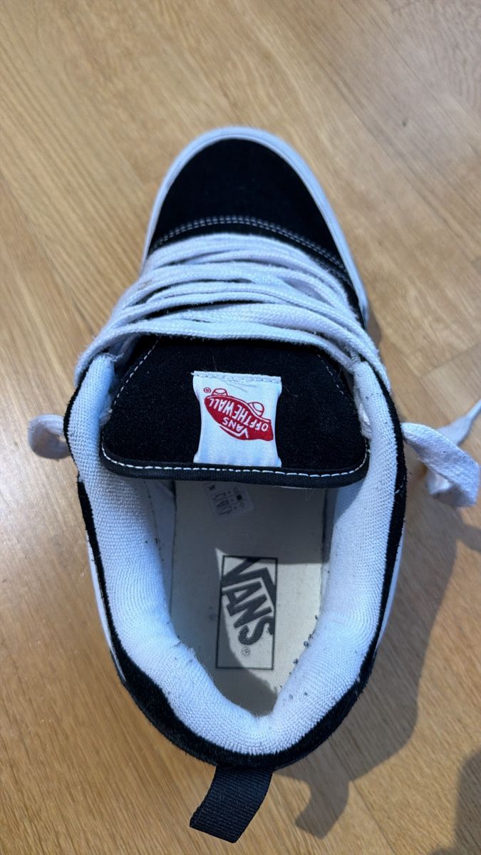 Vans Chaussures hommes: Vans Schuhe  – D'occasion à Basel par nicolasschneeberger 1