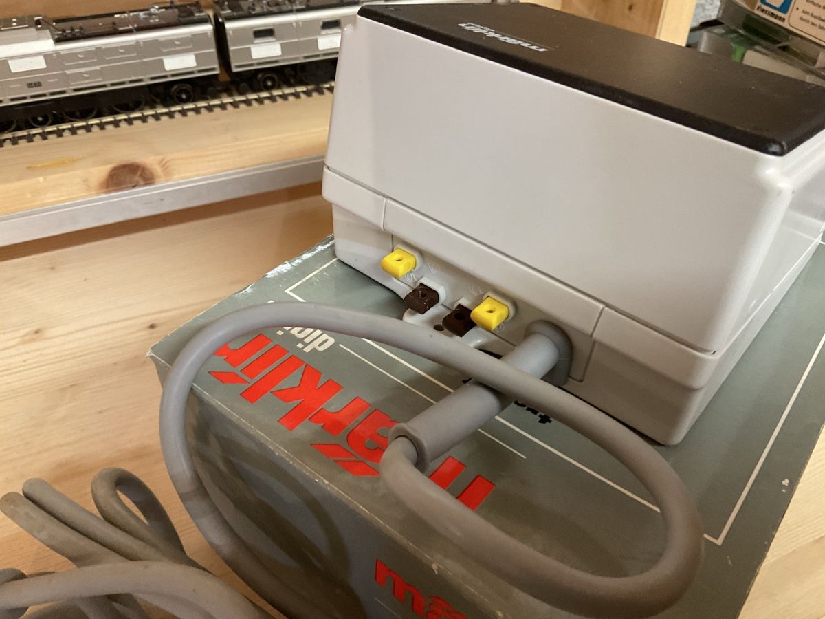 Märklin Modelleisenbahnen: Trafo Nr. 2  – Neu (gemäss Beschreibung) aus Wald ZH von Sbbemilio 2