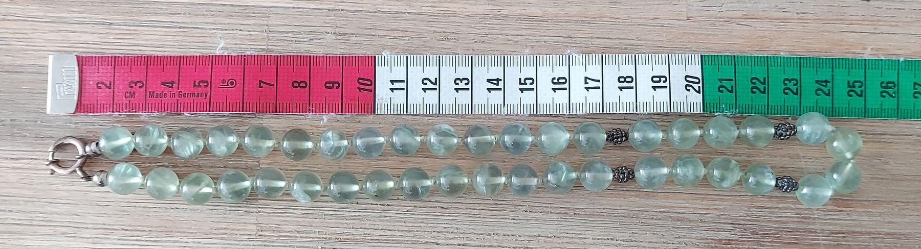 Catenine: Neue elegante Prasem Halskette mit Silber, 50 cm lang – Nuovo (secondo la descrizione) da Basel venduto da Mazzo84 1