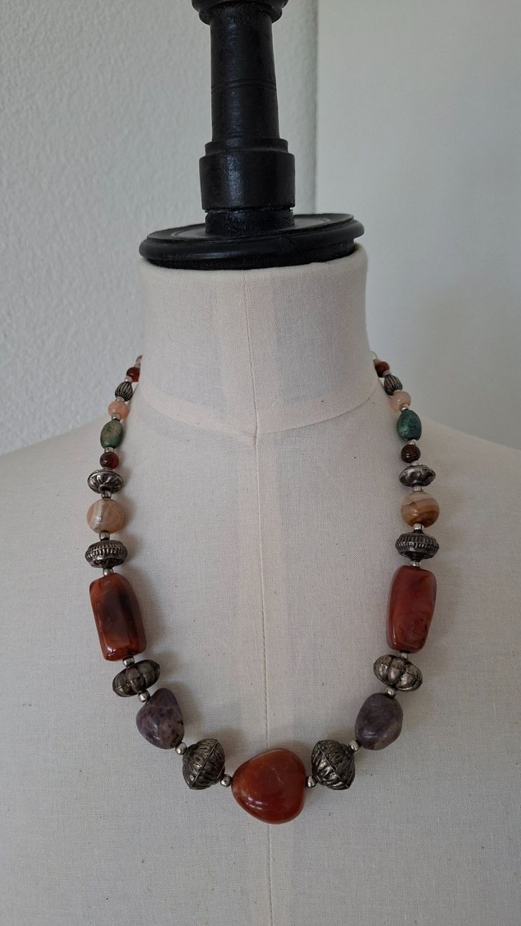 Catenine: Kette mit Halbedelsteinen Vintage – Usato da Gattikon venduto da jeansgli
