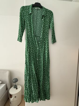 Zara Kleid grün-weiss. Grösse S. Guter Zustand.
