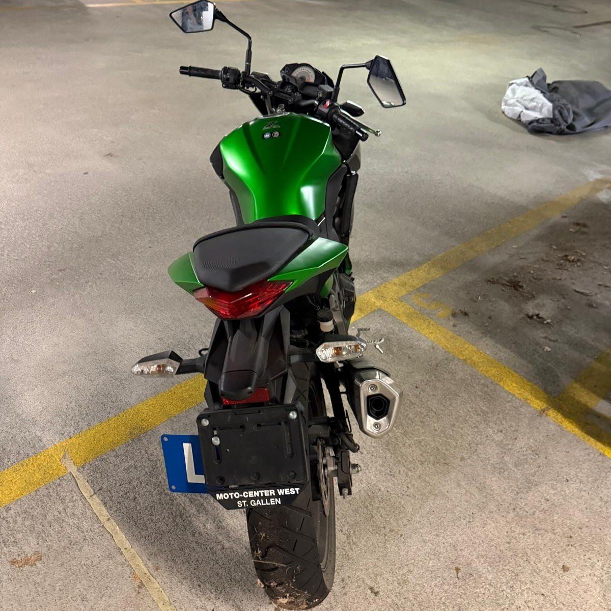 Strasse: Kawasaki Z300 ca 1'000km – Gebraucht aus St. Gallen von DarioB77 2