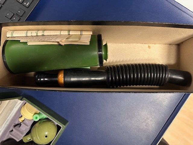 Strumenti musicali: Jagd div. Lockinstrumente – Usato da Alterswil FR venduto da Kurmann1 1