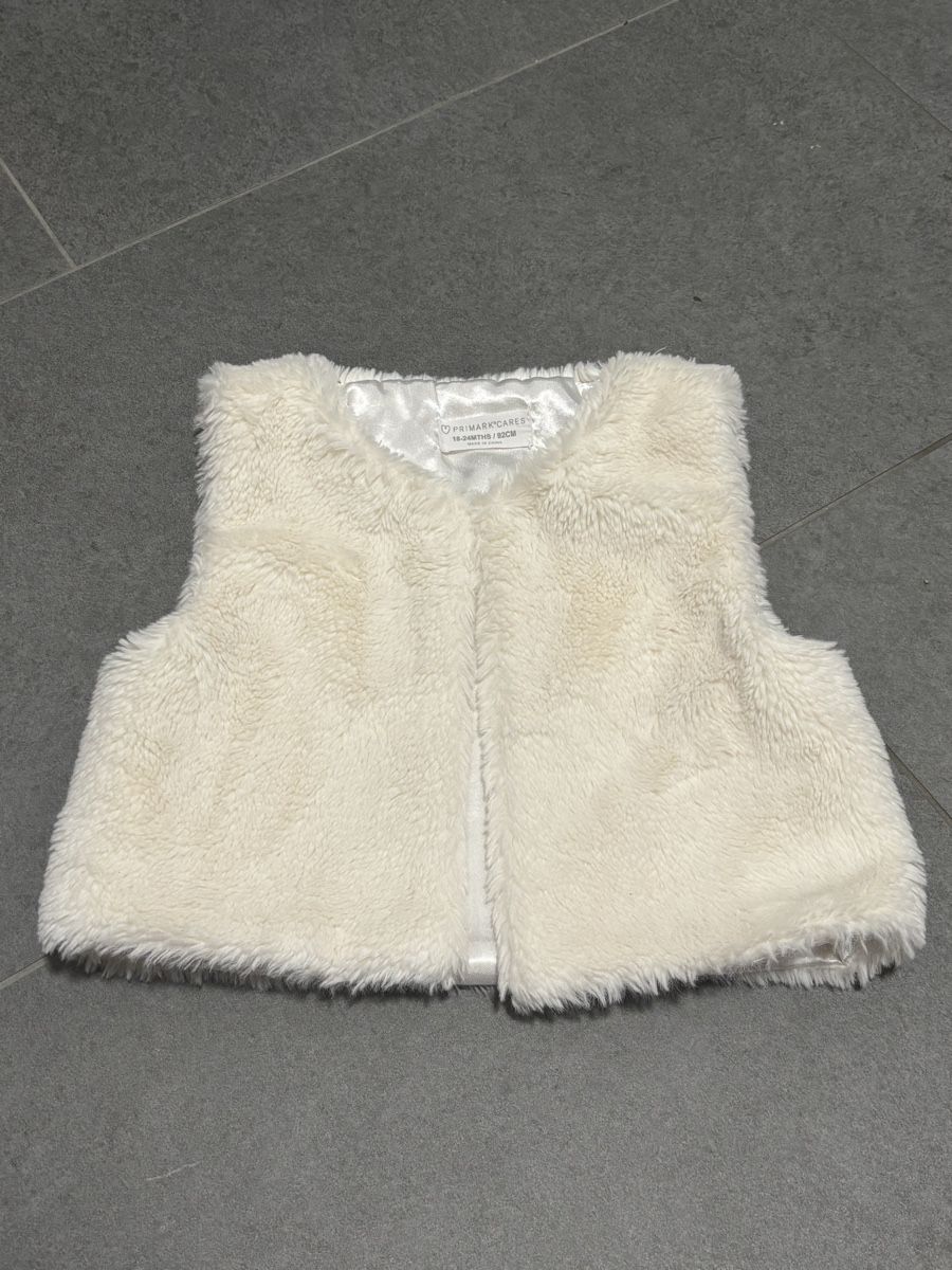 Altro abbigliamento per bambina: Gilet, Gr 92 – Usato da Breitenbach venduto da mi95st
