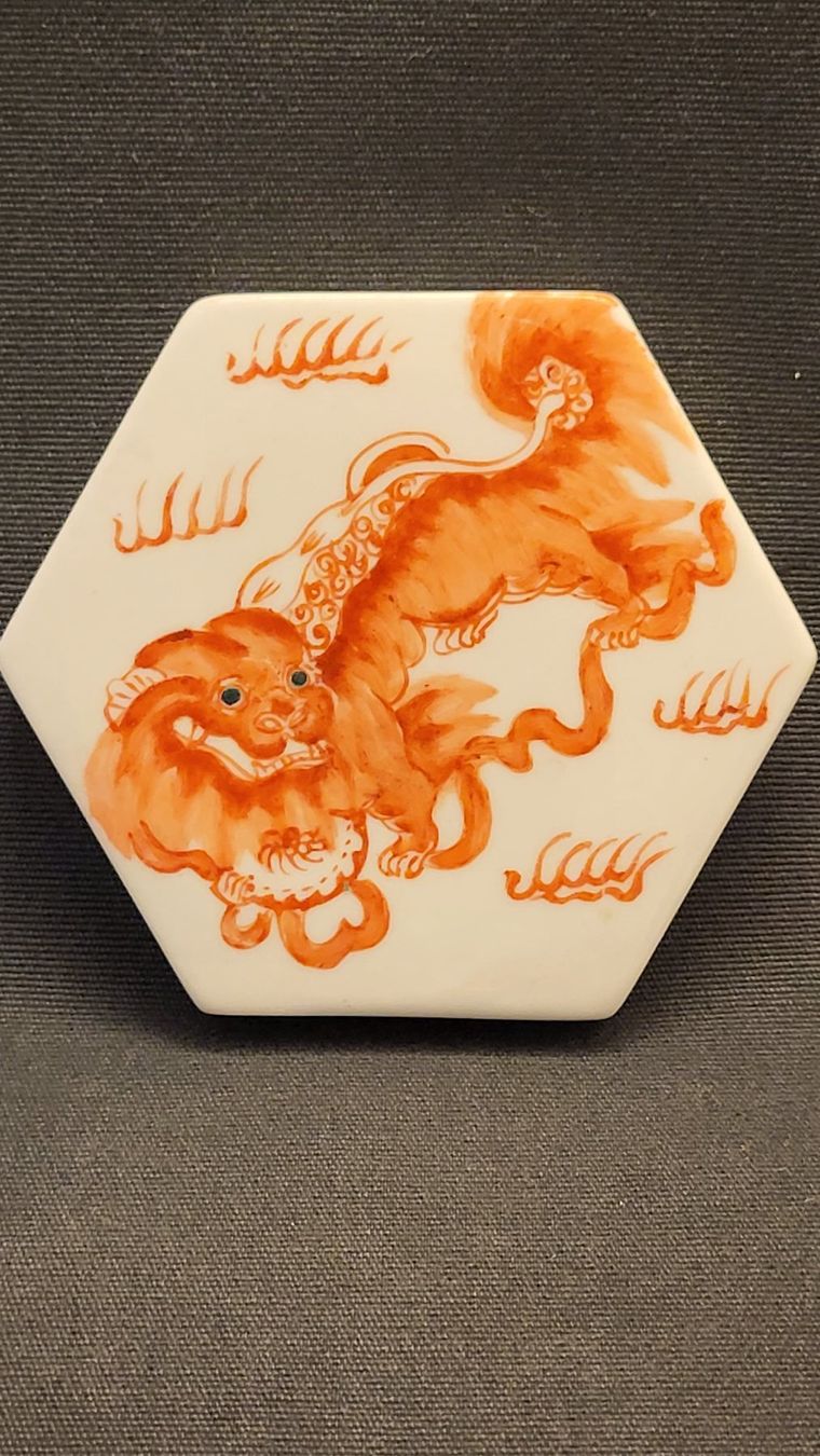 Statuette: Handbemalte Dose mit Drachen – Usato da Basel venduto da spinne02 1