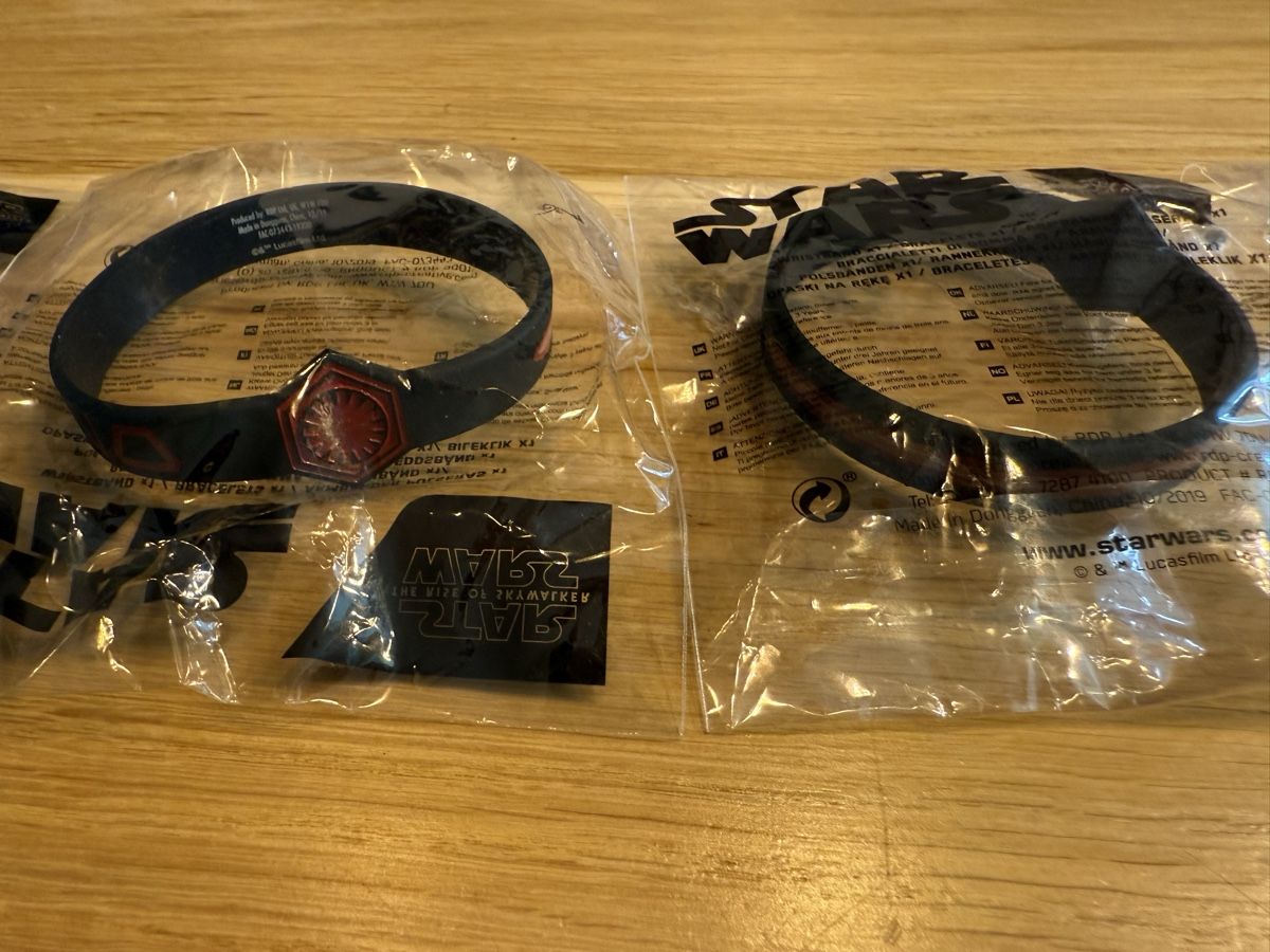 Star Wars Giocattoli: Star Wars Merchandise – Nuovo e nell'imballaggio originale da Diegten venduto da Guettler01 2