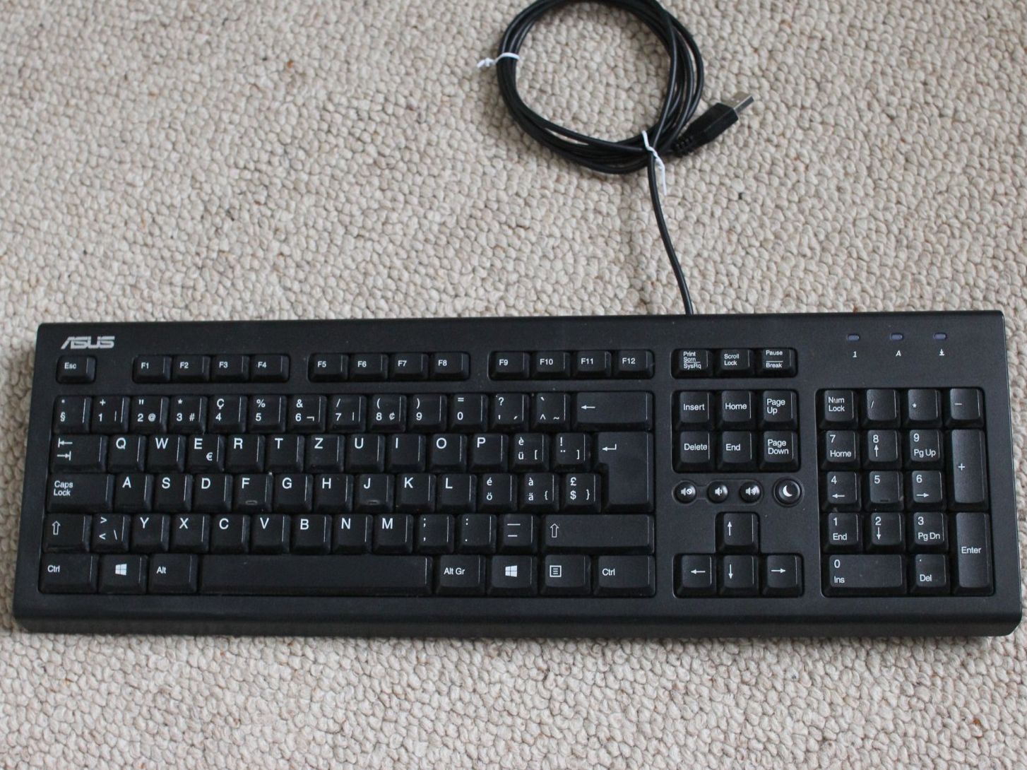 Asus Tastaturen: ASUS Tastatur – Gebraucht aus kleindöttingen von kurtli00
