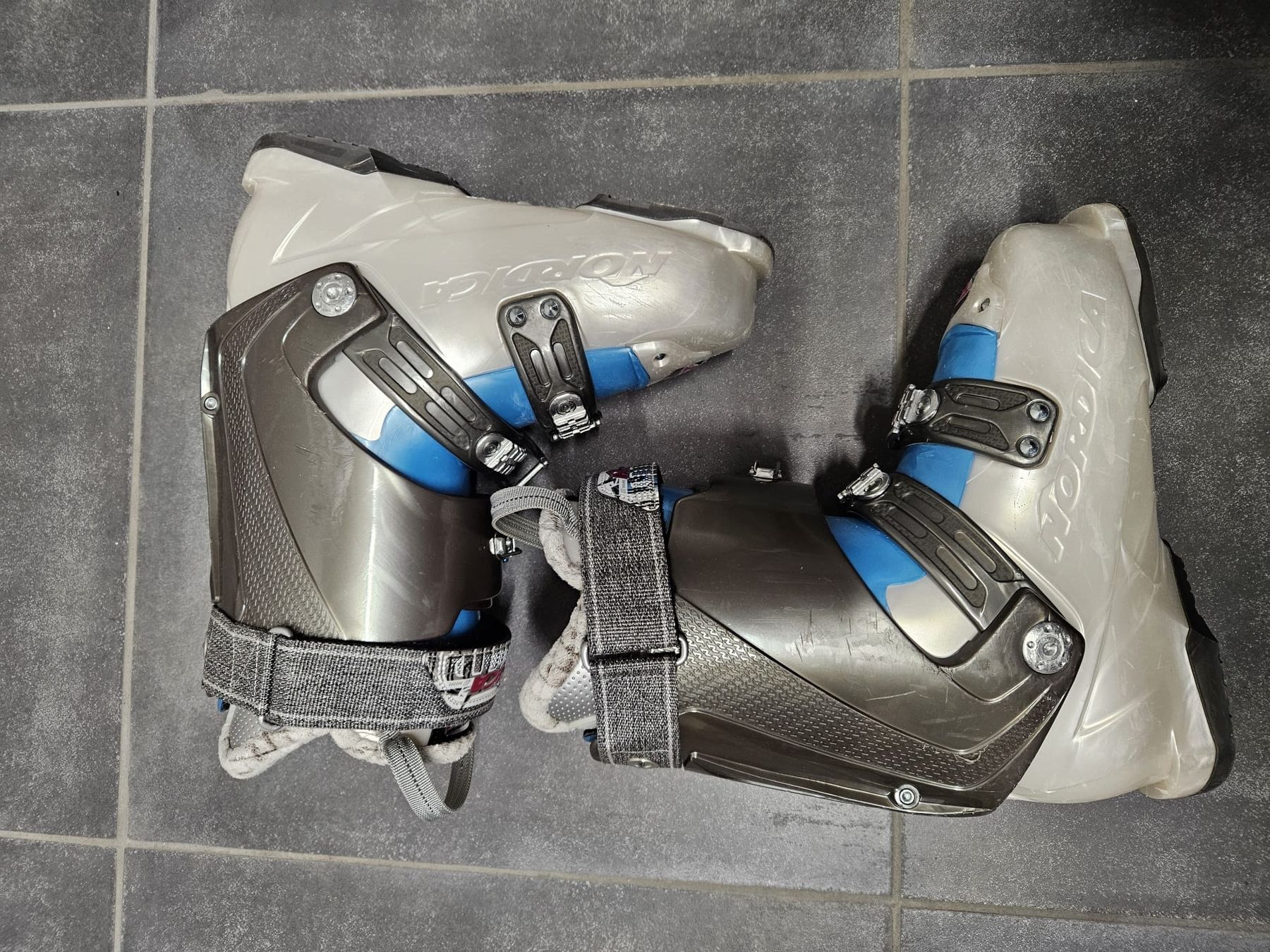 Nordica Scarpe da uomo: Skischuhe Nordica 26.5 – Usato da St.Gallen venduto da dajo0809 3