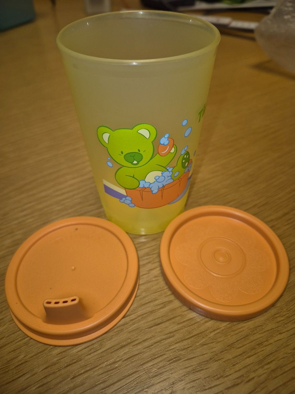 Tupperware Recipients et similaires: Tupperware Becher 2 Stk. – Neuf (Voir description) à Buttikon SZ par sefa02